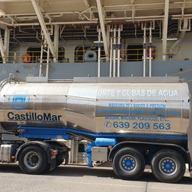 Transportes Castillo Mar camión cisterna